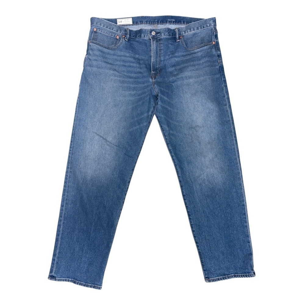 EUC Gap Straight Perfo Medium Wash Classic Blue Men's Jeans Size 40X32